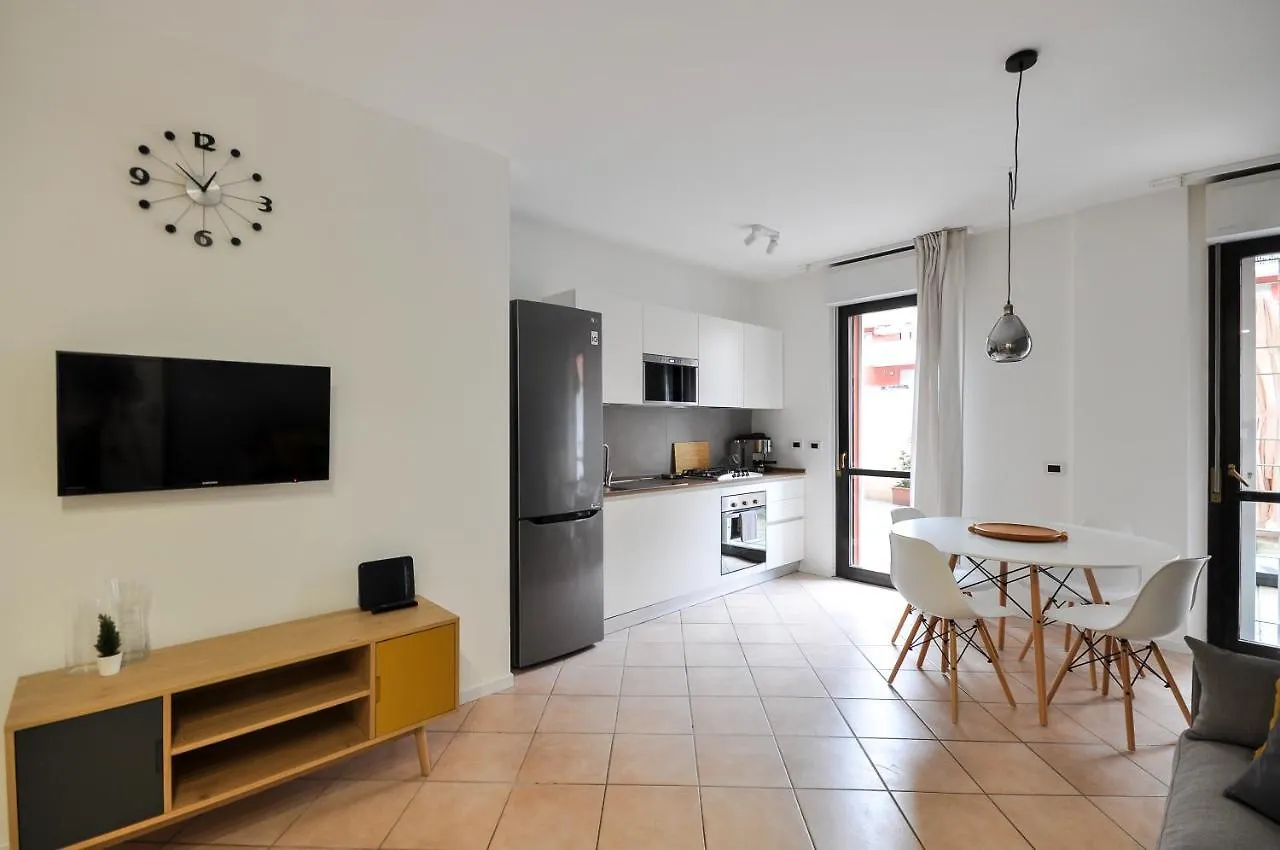 Appartamento CaseOspitali - CASA CRI&ELISA moderno trilocale con terrazza vicino a Lambrate Ventura Milano