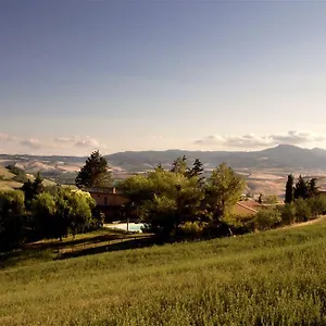 https://podere-assolatina-agriturismo.it-tuscanyhotel.com