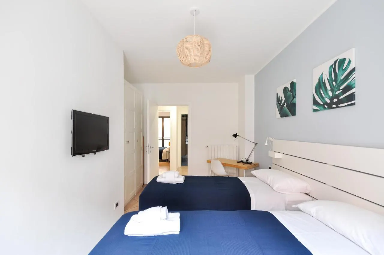 CaseOspitali - CASA CRI&ELISA moderno trilocale con terrazza vicino a Lambrate Ventura Milano Italia